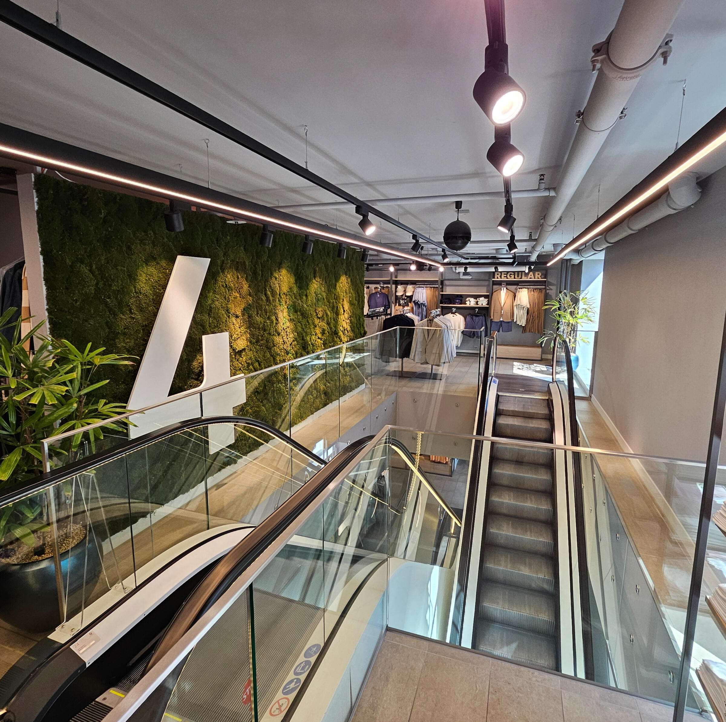 Glasgeländer & Rauschürzen, allg. Metallbau, Ladenbau Metallbauplanung Schweiz, Metallbau Planungsbüro, Planer Metallbau, Metallbauplaner, Metallbauplanung, externer Planer, externer Projektleiter, Metallbau Ausschreibungen, Metallbau Planungsbüro Ostschweiz, Metallbau